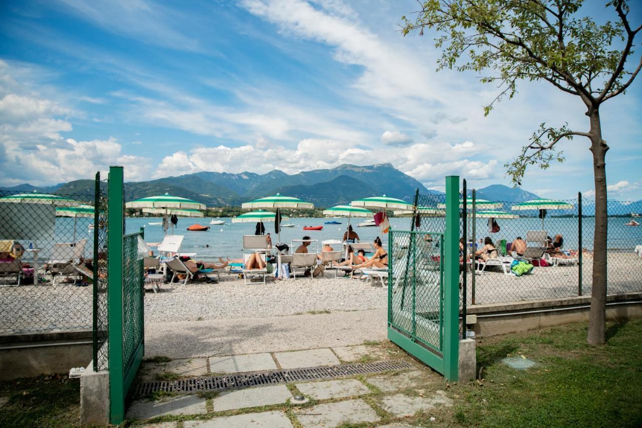 Camping Baia Verde Manerba del Garda Exterior foto